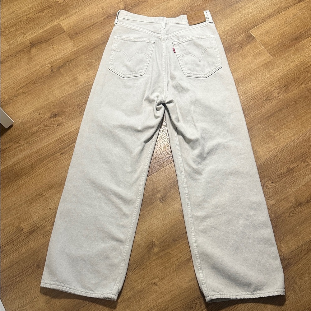 Levi's Women's High Loose Jeans in Mushrooms Grey Size 28‎ - Picture 6 of 8